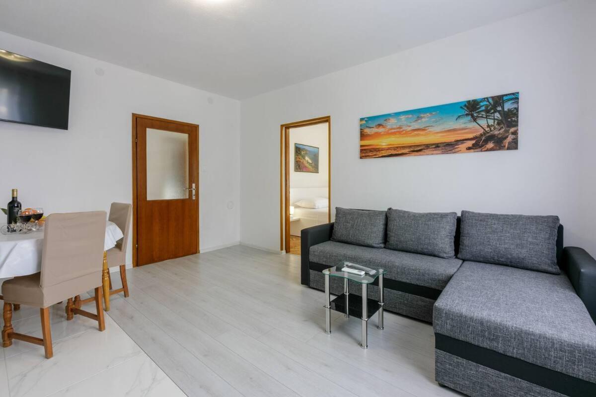Apartments Roby 3M Sveti Juraj Buitenkant foto
